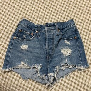 Women’s Levi’s 501 shorts